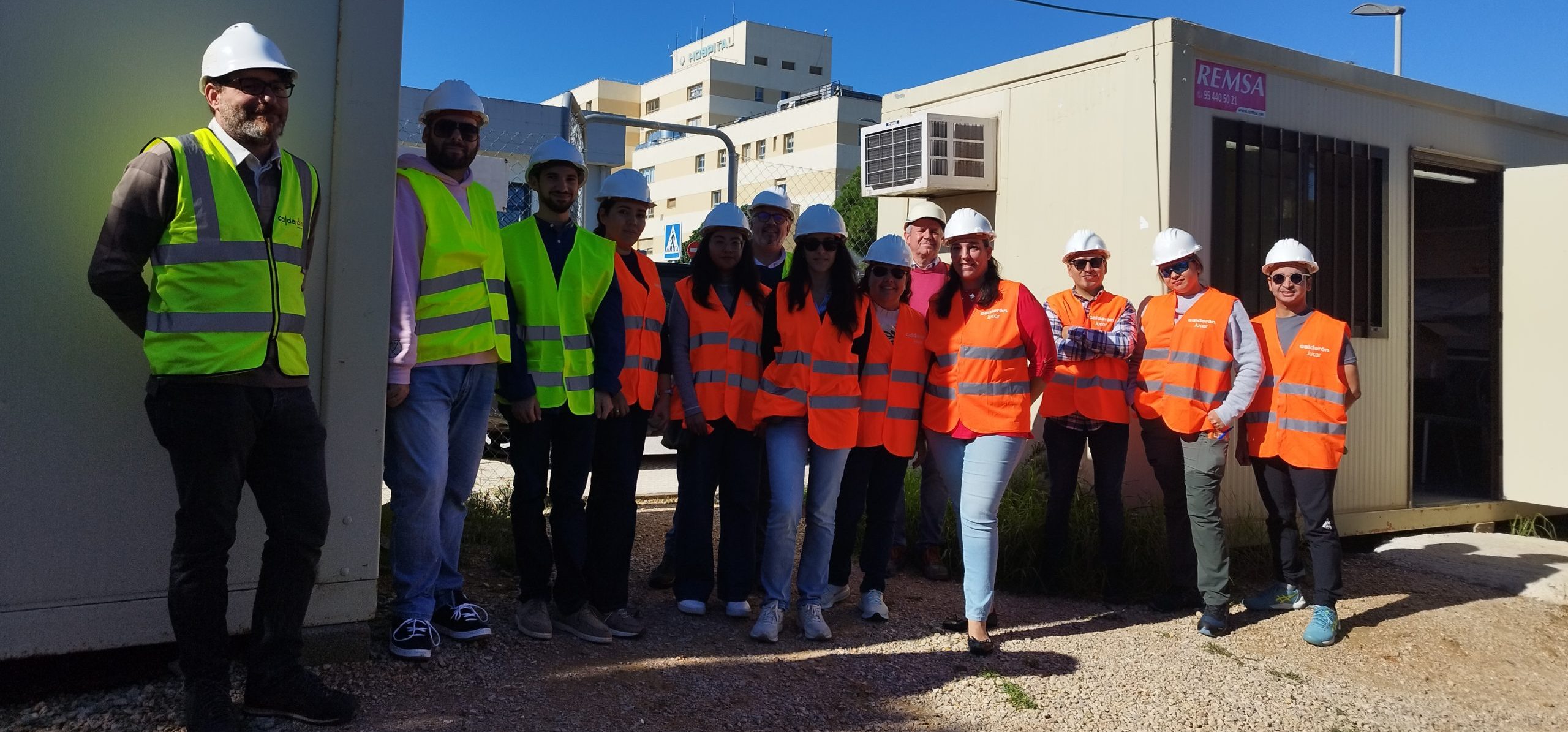 Los estudiantes del Máster en Prevención de Riesgos Laborales visitan las obras de reforma del Hospital Universitario Punta Europa