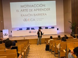 La Escuela Técnica Superior de Ingeniería de Algeciras da la bienvenida al alumnado de Grado para...