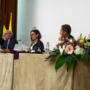 Gabriel González Siles durante su discurso.