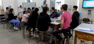 Alumnos del IES Mediterráneo en el Laboratorio de Hormigón.